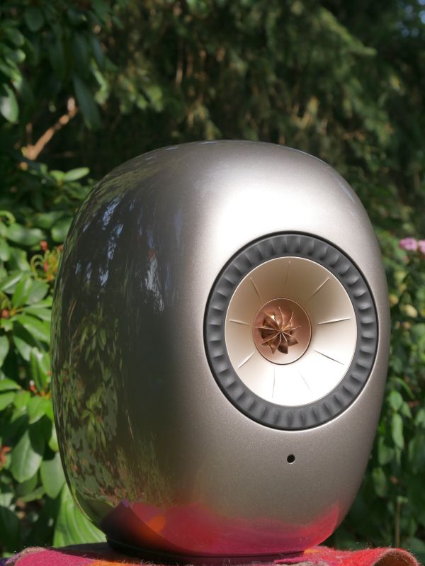 KEF LS Luxe von vorne